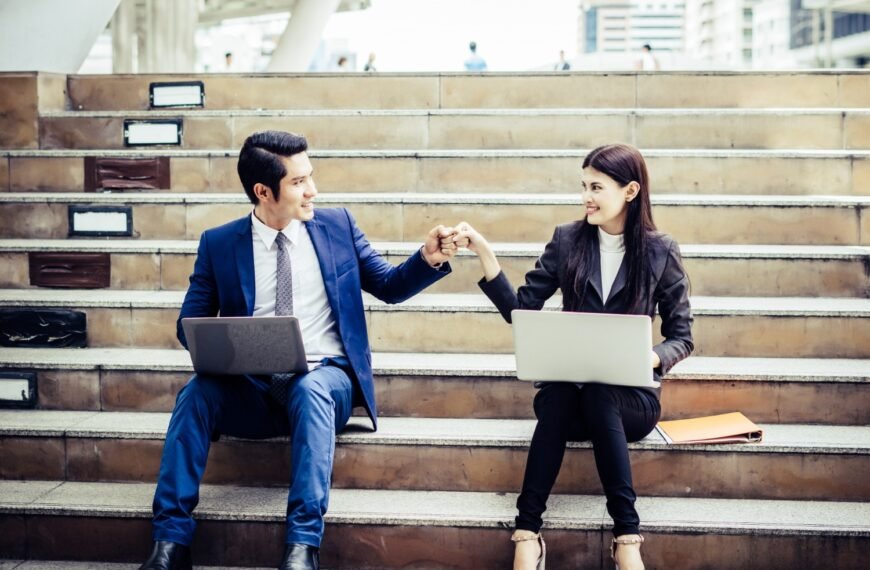 Career Coaching: The Ultimate Guide to Achieving Your Dream Job